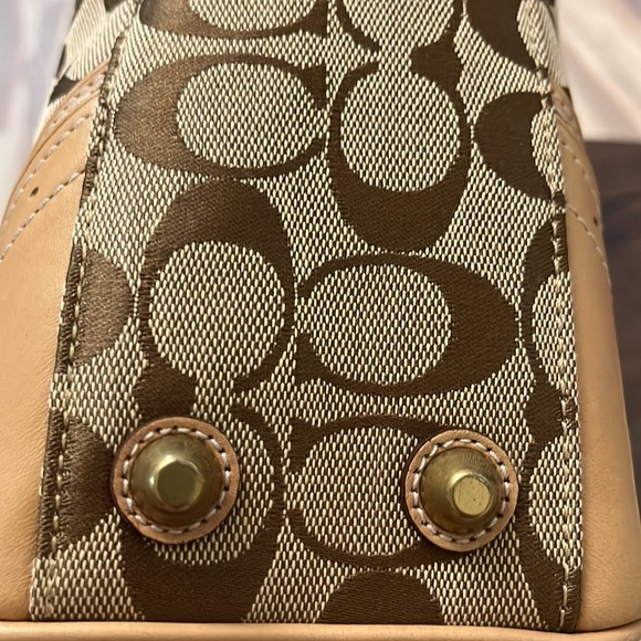 NWOT Y2K 2006 coach purse - Picture 10 of 10